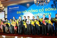 Hé lộ hậu trường thương vụ Sacombank